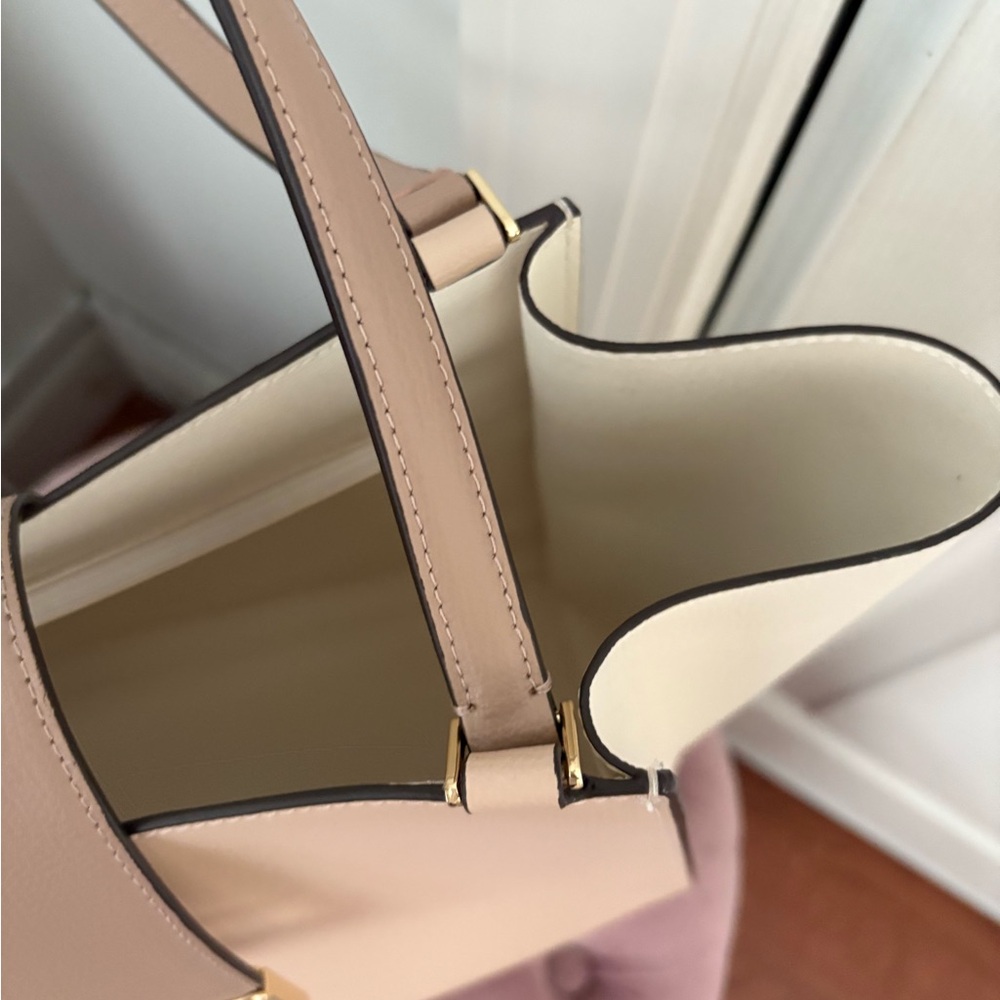 Kate Spade Tote Bag - Picture 10 of 10